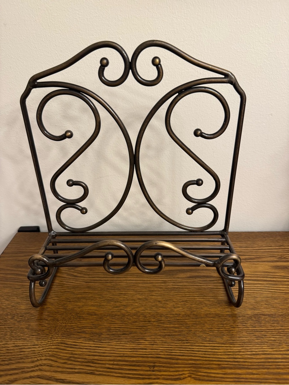 Vintage Princess House Fantasia Metal Cookbook Stand (Item #5271)